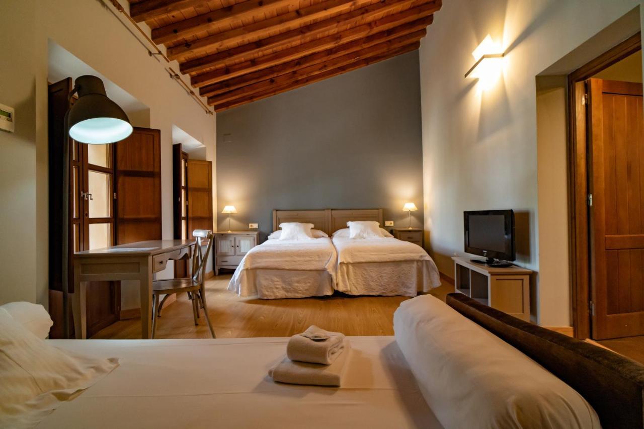 Hotel Alfonso IX (Adults Only) Caces Kültér fotó